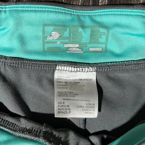 🤑New Balance Women's Active Pull On Shorts - Picture 2 of 3